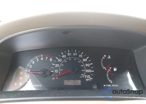 2005 Toyota Corolla Le z USA, uszkodzony, nr VIN 2T1BR30E15C555158